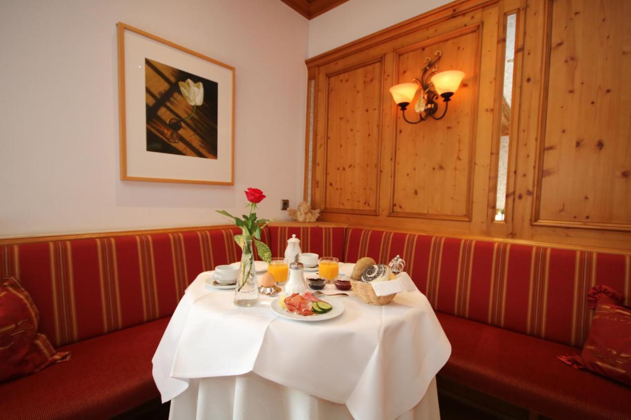Hotel-Restaurant Hirsch Berghaupten Exteriör bild
